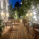 Le Mistral بورتو فيكشْيو