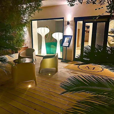 Le Mistral Отель Порто-Веккьо