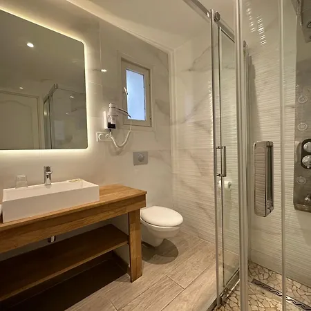 Hotel Le Mistral Porto-Vecchio (Corsica)