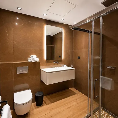 Le Mistral Hotel