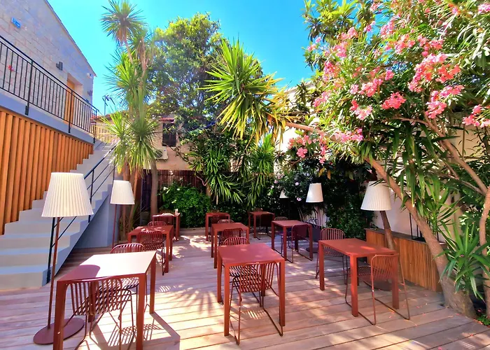 Le Mistral فندق 3*