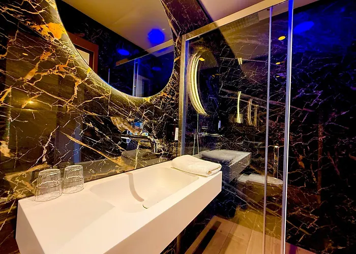 米斯特拉尔酒店 酒店 3*