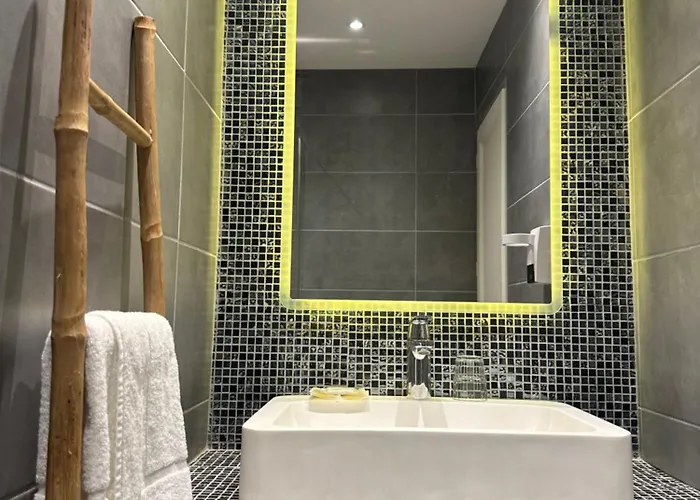 فندق Le Mistral 3*