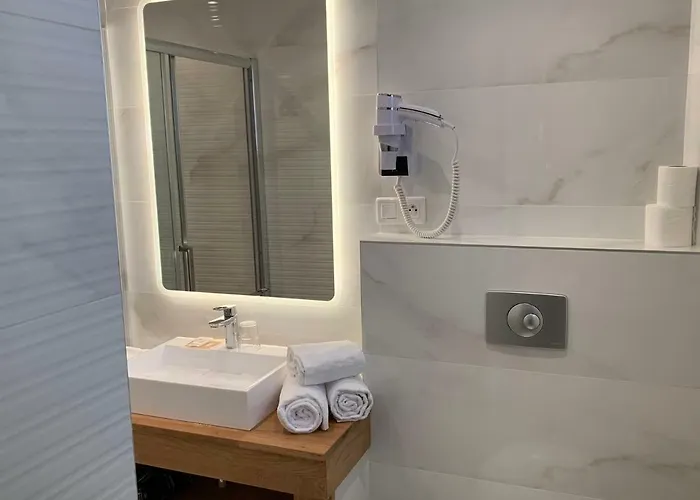 米斯特拉尔酒店 维琪奥港